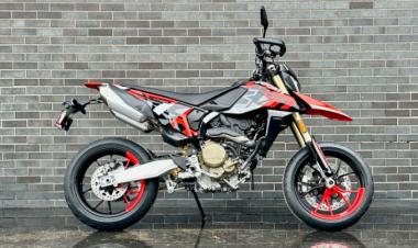 Catat Tanggalnya, Ducati Akan Luncurkan Dua Moge Baru di Candi Prambanan.